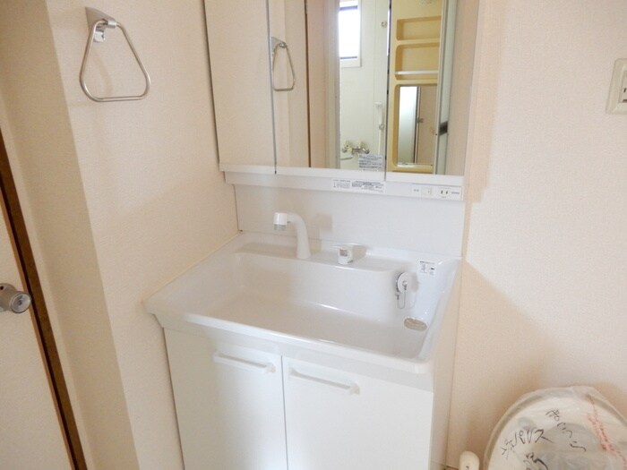 物件内観写真12　(洗面)