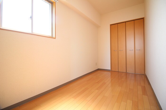 物件内観写真19　(居室)