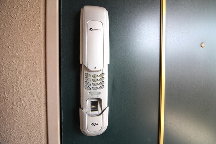 物件内観写真22　(玄関)