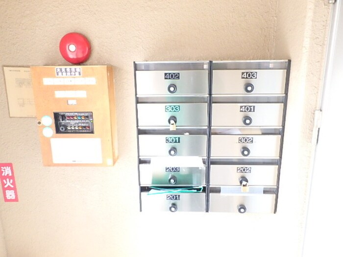 物件外観写真4　(建物設備)