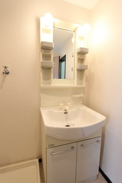物件内観写真10　(洗面)