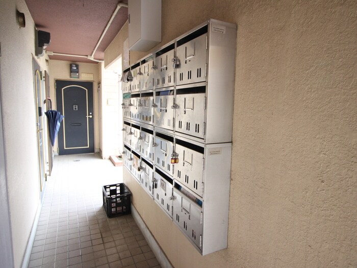 物件外観写真6　(建物設備)