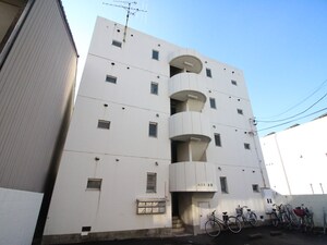 エスト本陣外観写真