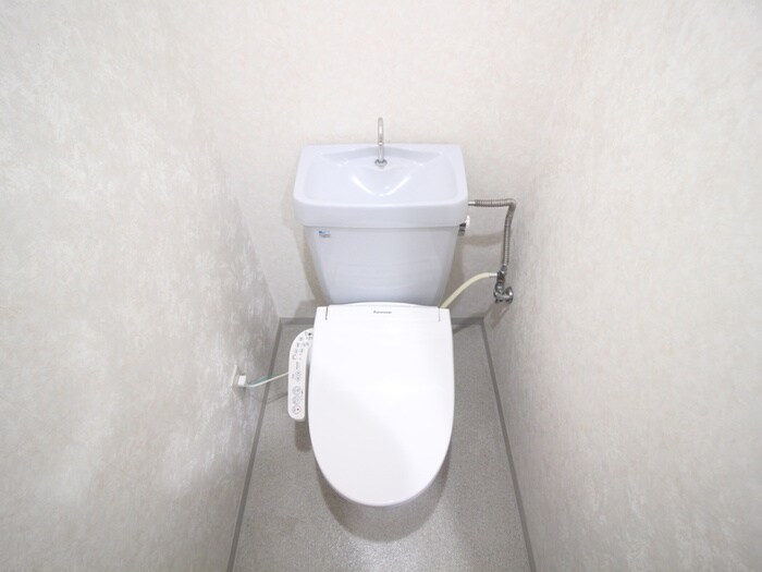 物件内観写真8　(トイレ)