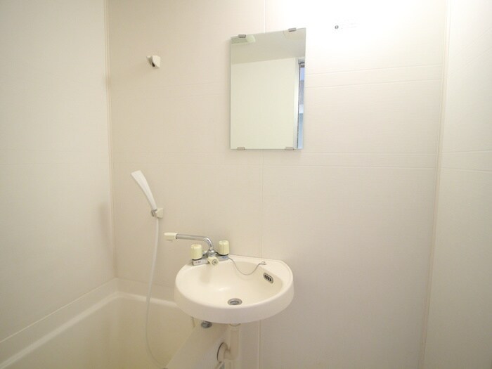 物件内観写真10　(洗面)