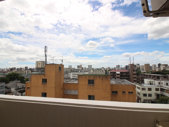 物件内観写真20　(室内からの展望)