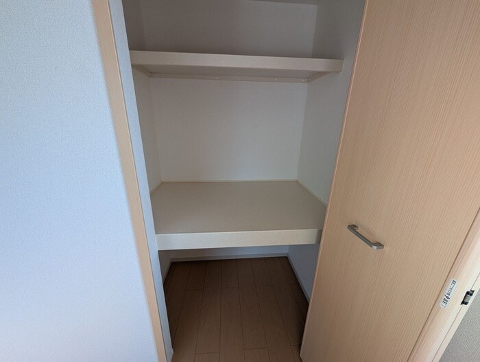 物件内観写真19　(収納)
