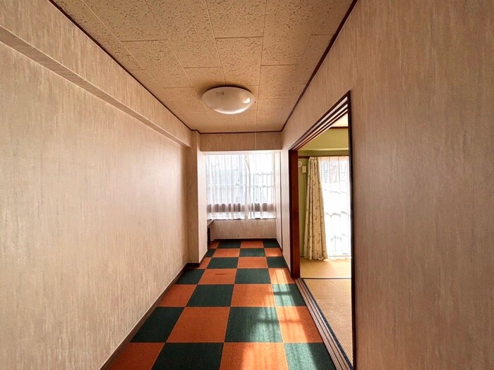 福富ビルの居室