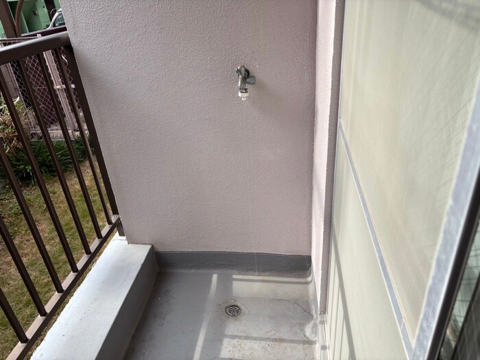 福富ビルの洗濯機置場