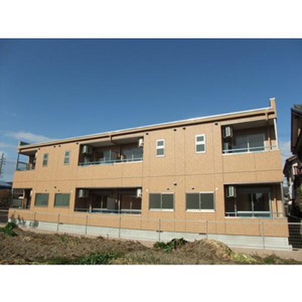 物件外観写真1　(外観写真)