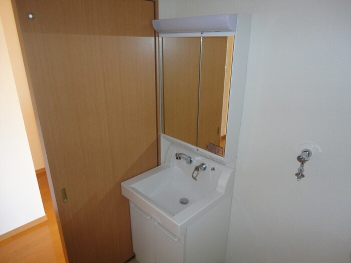 物件内観写真14　(洗面)