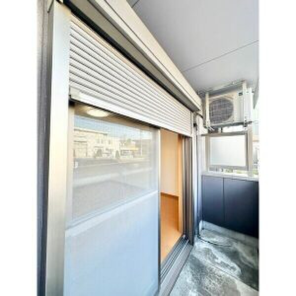 物件内観写真10　(ベランダ・バルコニー)