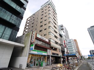 サン・フシミビル外観写真