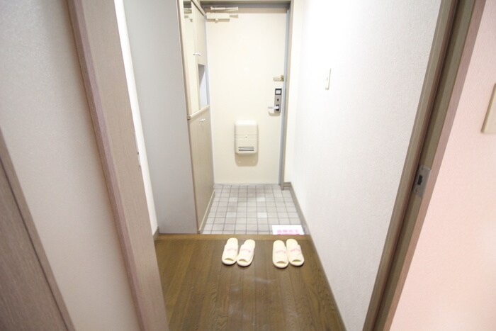 物件内観写真20　(廊下)