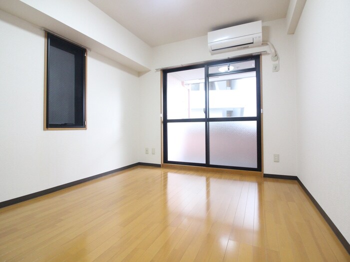 物件内観写真11　(居室)