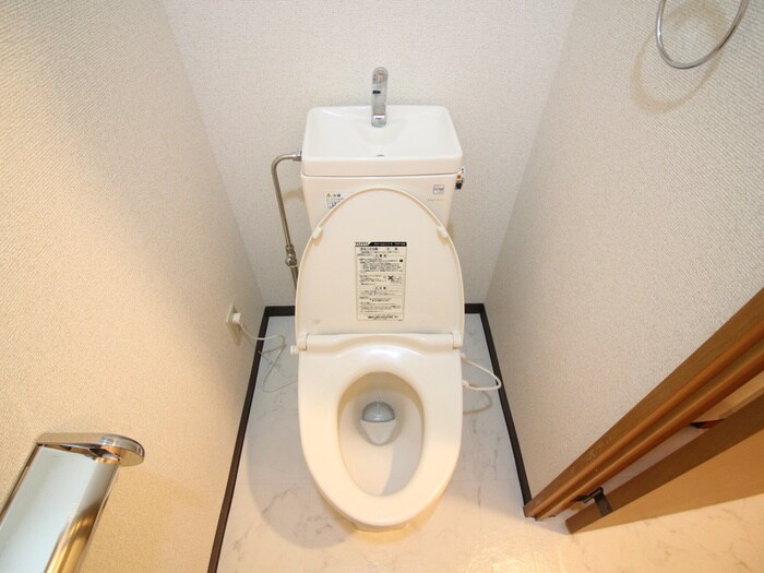 物件内観写真13　(トイレ)