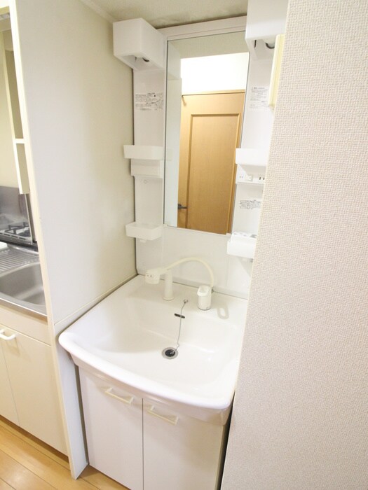 物件内観写真13　(洗面)