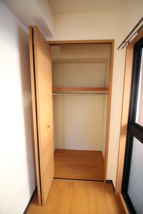 物件内観写真15　(収納)