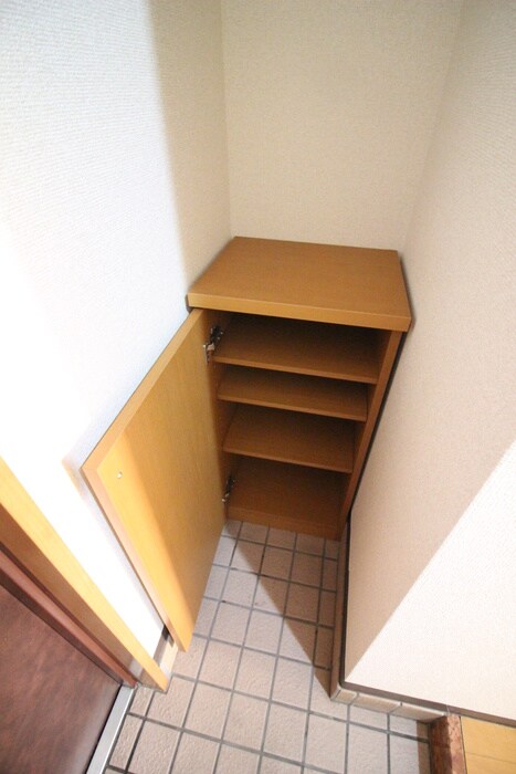 物件内観写真16　(靴箱)