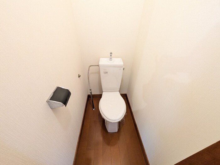 物件内観写真12　(トイレ)