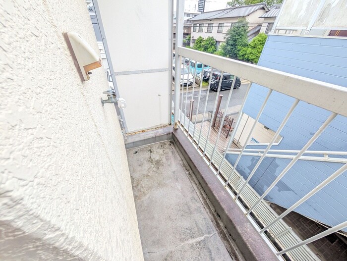 物件内観写真17　(洗濯機置場)