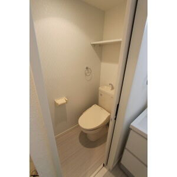 物件内観写真10　(トイレ)
