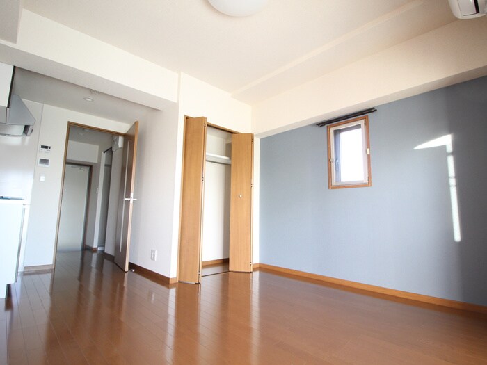 物件内観写真16　(居室)
