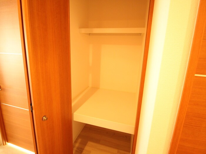 物件内観写真19　(収納)