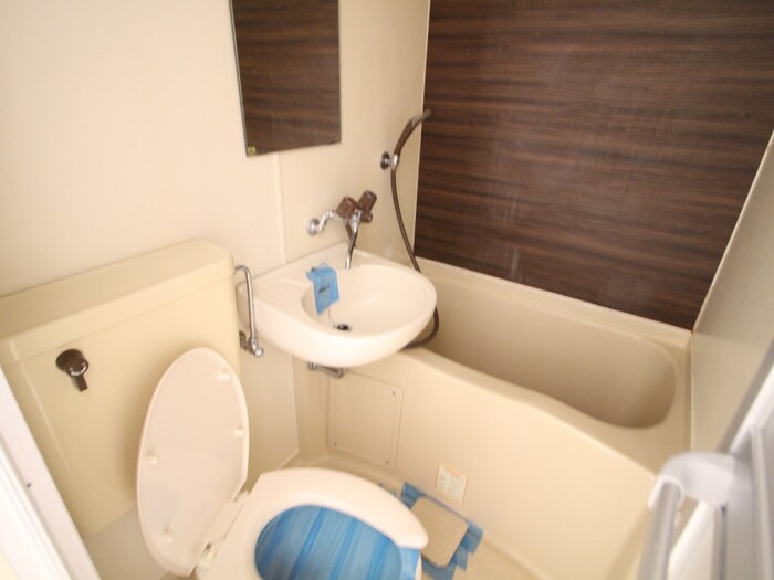 物件内観写真11　(バス／シャワールーム等)