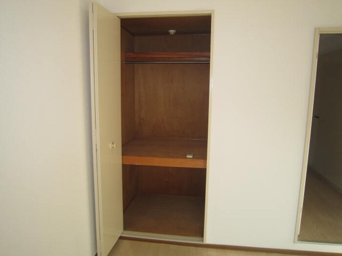 物件内観写真11　(収納)