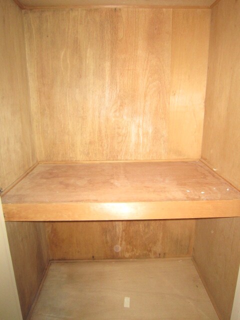 物件内観写真11　(収納)