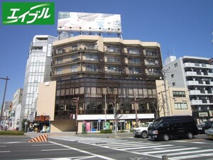 森ビル外観写真