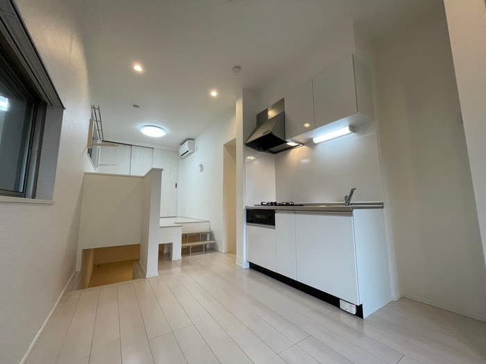 物件内観写真9　(居室)