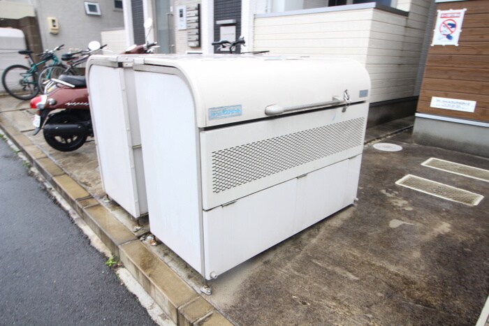 物件外観写真4　(建物設備)