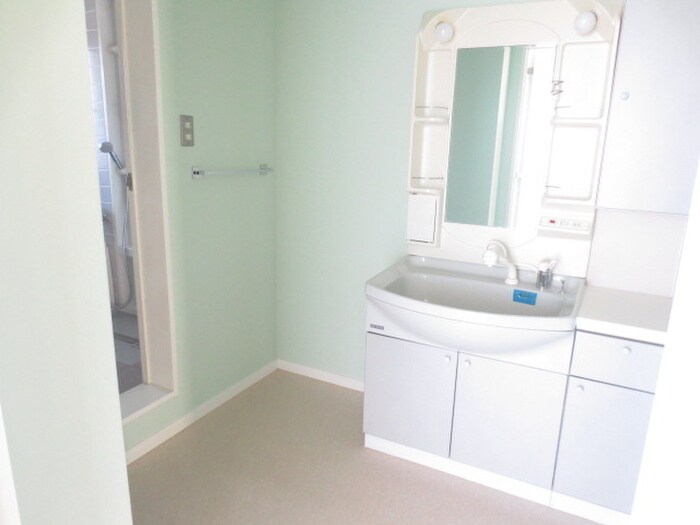 物件内観写真9　(洗面)