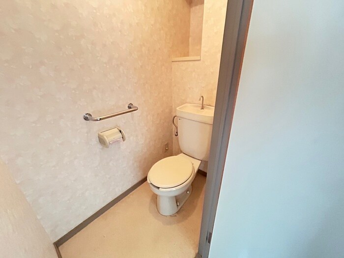 物件内観写真11　(トイレ)