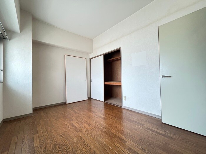 物件内観写真18　(居室)