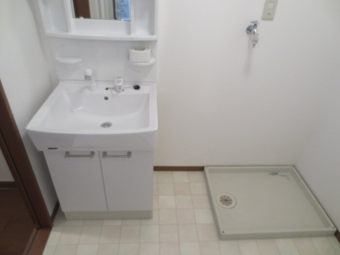 物件内観写真8　(洗面)