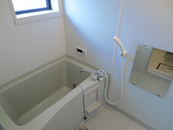 物件内観写真9　(バス／シャワールーム等)