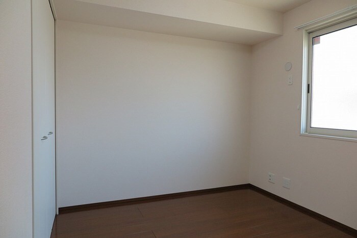物件内観写真5　(居室)
