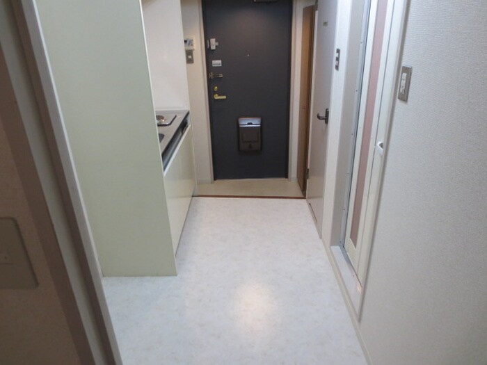 物件内観写真7　(廊下)