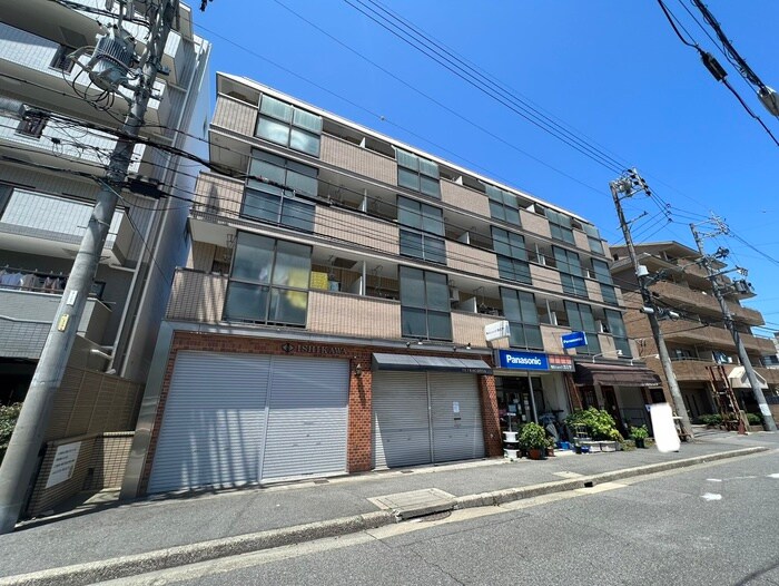 物件外観写真1　(外観写真)