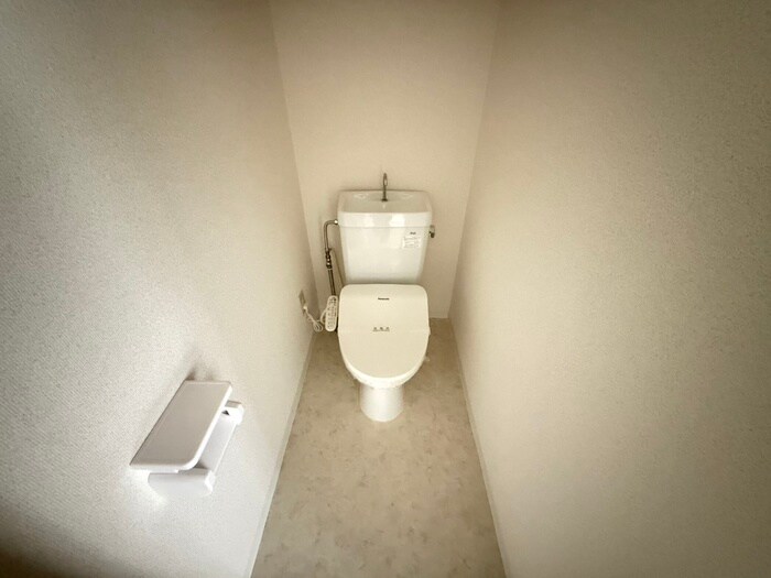 物件内観写真14　(トイレ)