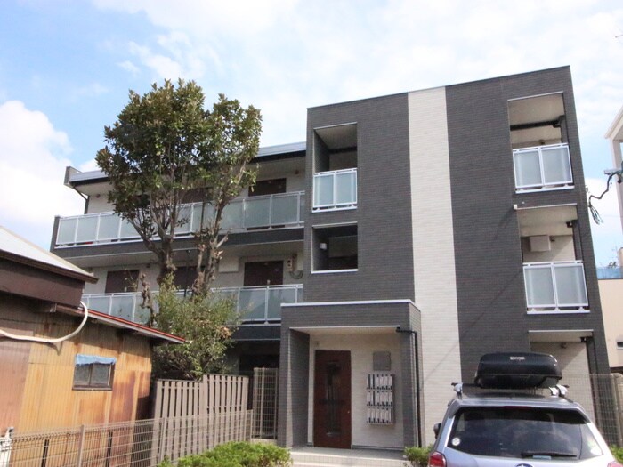 物件外観写真1　(外観写真)