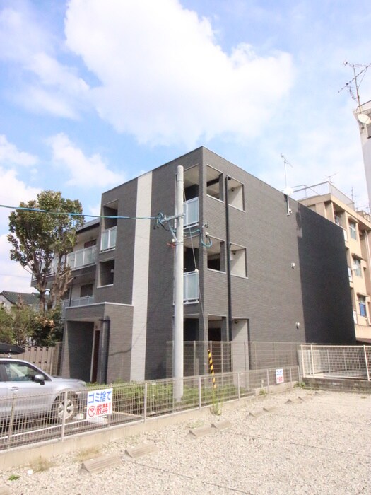 物件外観写真2　(その他)