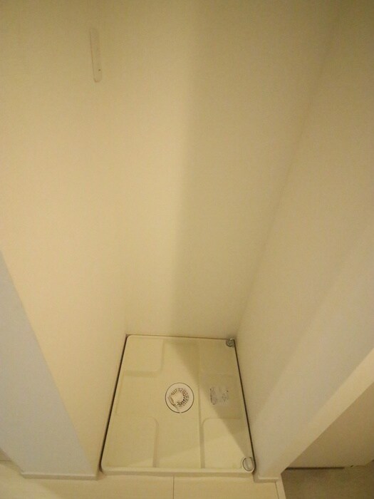 物件内観写真15　(洗濯機置場)