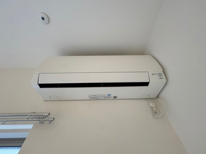 物件内観写真18　(廊下)