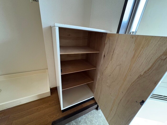 物件内観写真18　(靴箱)