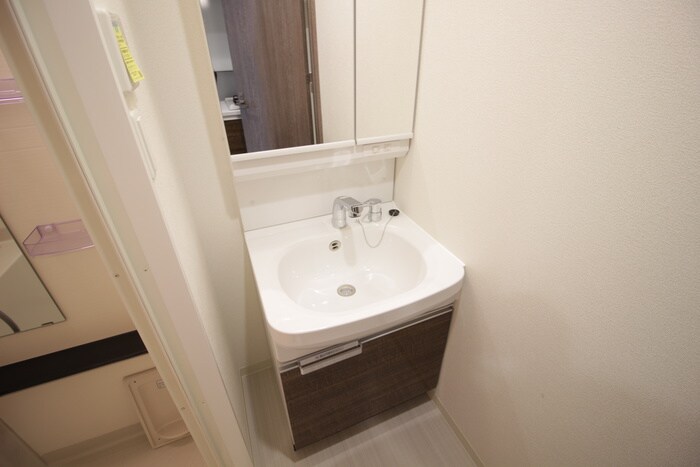 物件内観写真11　(洗面)