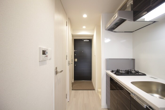 物件内観写真12　(廊下)